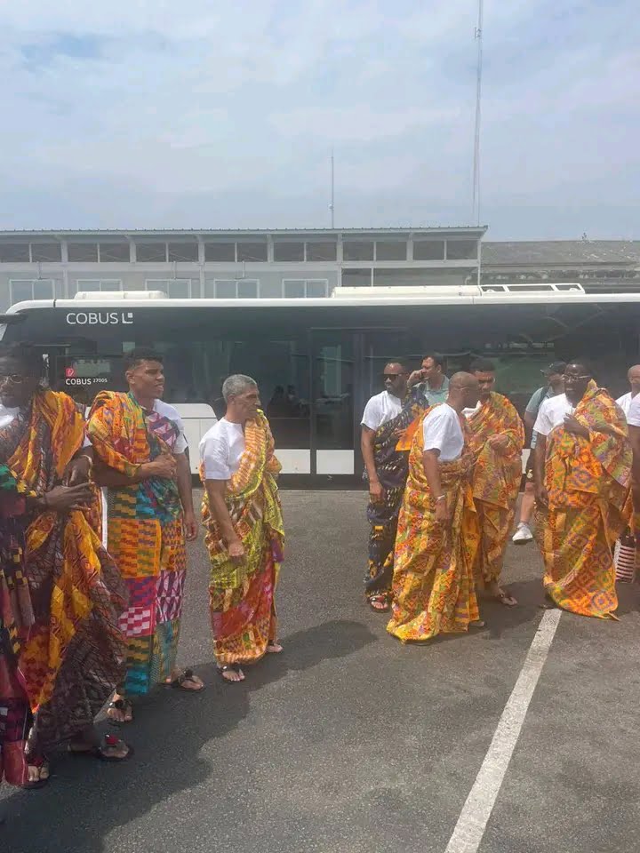 The Black Stars of Ghana land on Ivory Coast airport in a pure Ghanaian traditional style.